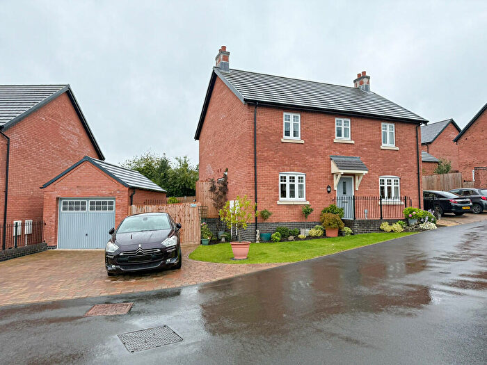 4 Bedroom Detached House To Rent In Birches Brook, South Wingfield, DE55