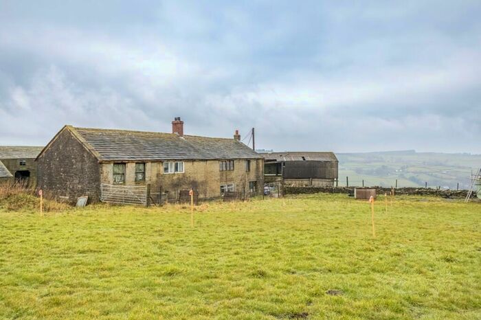 5 Bedroom Detached House For Sale In Moss Edge Farm, Moss Edge Lane, Holmbridge, Holmfirth, HD9