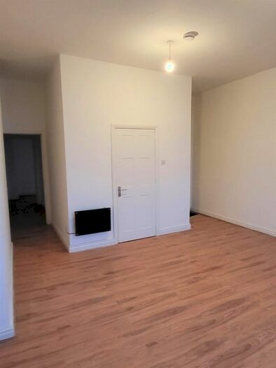 1 Bedroom Flat To Rent In Market Street, Hyde SK14