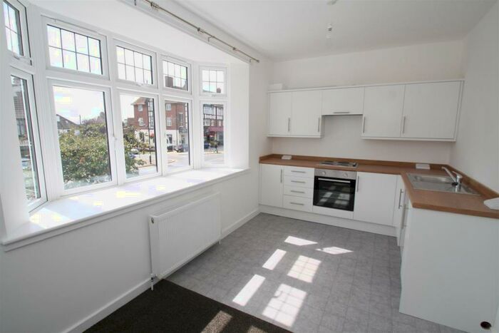 2 Bedroom Maisonette To Rent In London Road, Leigh-On-Sea, SS9