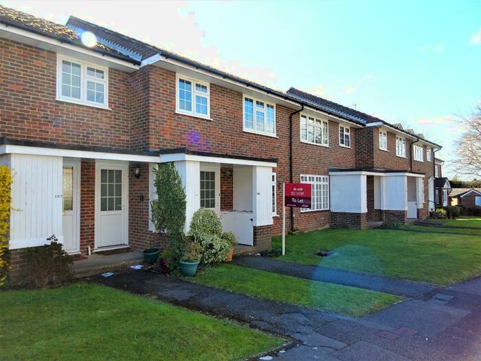 1 Bedroom Flat To Rent In The Welkin, Lindfield, RH16