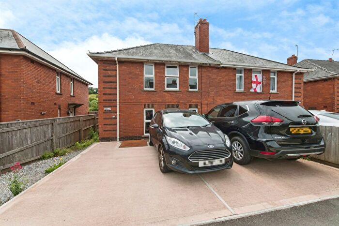 3 Bedroom Semi Detached House For Sale In Rifford Road, Exeter, EX2