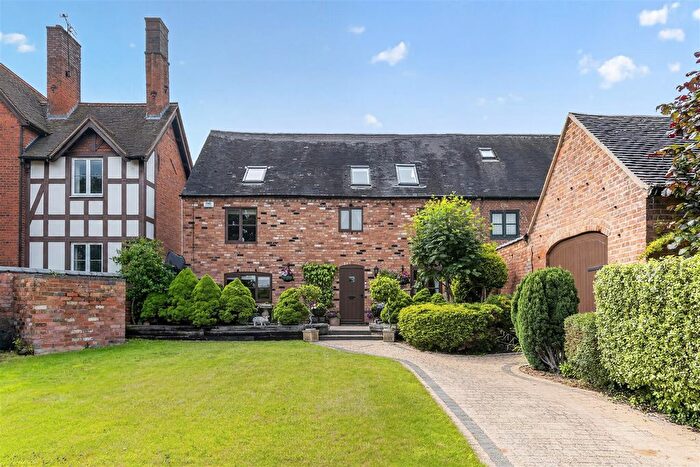 5 Bedroom Barn Conversion For Sale In Bangley Lane, Drayton Bassett, B78