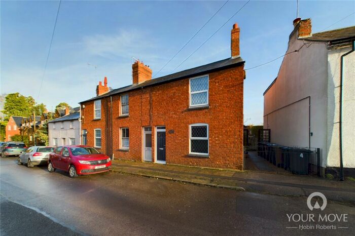 2 Bedroom End Of Terrace House For Sale In School Road, Spratton, Northampton, NN6