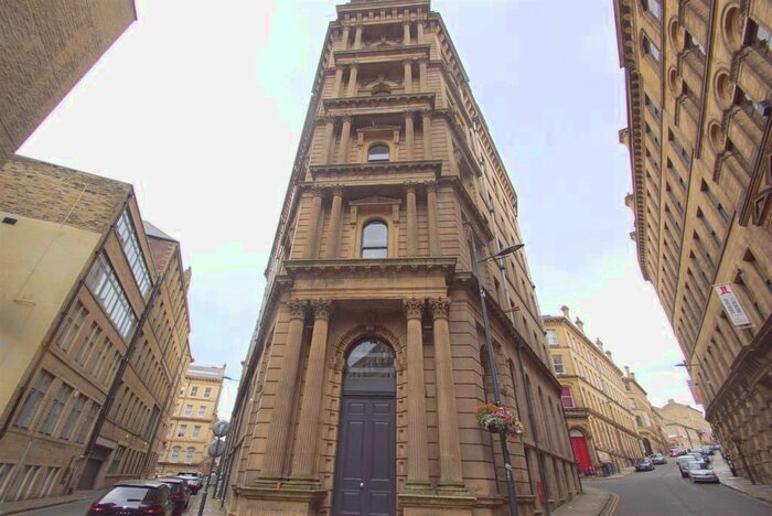 1 Bedroom Flat To Rent In Law Russell House, Vicar Lane, Bradford, BD1