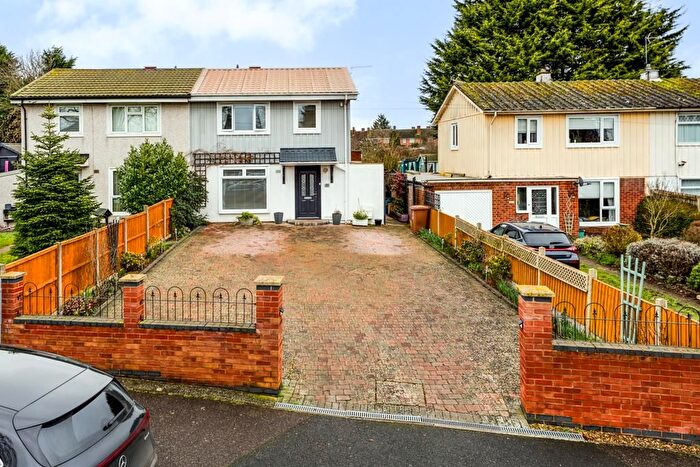 3 Bedroom Property For Sale In Ribblesdale Avenue, Corby, NN17