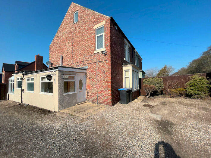 3 Bedroom Semi-Detached House To Rent In Park View, Pelaw Grange, DH3