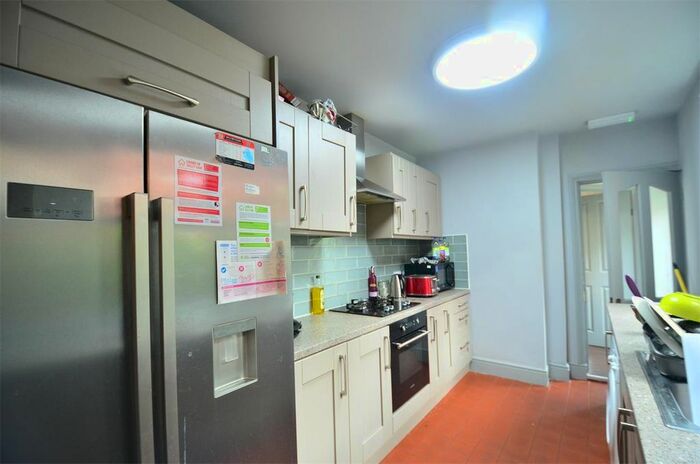 5 Bedroom Terraced House To Rent In Raddlebarn Road, Selly Oak, Birmingham, B29