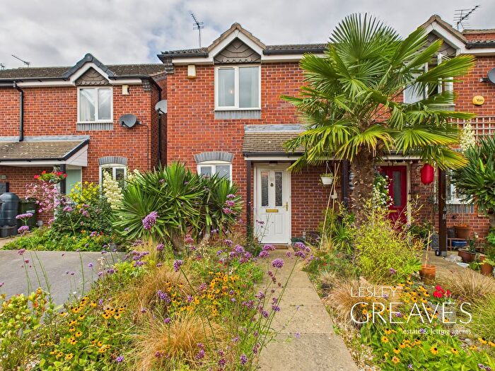 2 Bedroom Semi-Detached House For Sale In Kappler Close, Netherfield, Nottingham, NG4