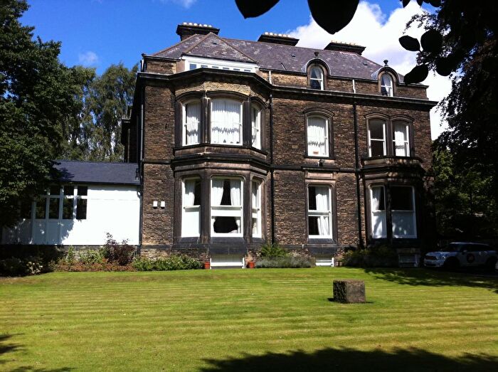 2 Bedroom Flat To Rent In St Anns, Croxteth Drive, Liverpool, L17
