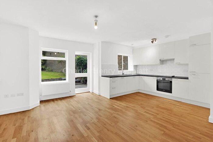 2 Bedroom Flat To Rent In Primrose Gardens, Belsize Park, NW3