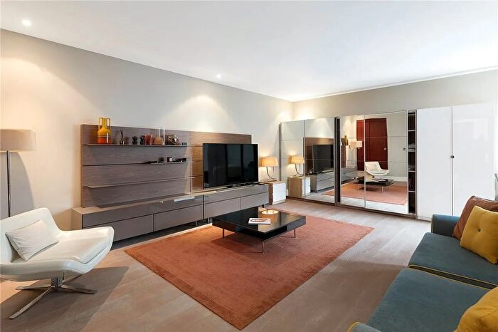 1 Bedroom Flat To Rent In The Knightsbridge Apartments, Knightsbridge, Knightsbridge, SW7