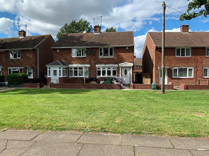 2 Bedroom Semi-Detached House To Rent In Gainsborough Road, Sunderland, SR4
