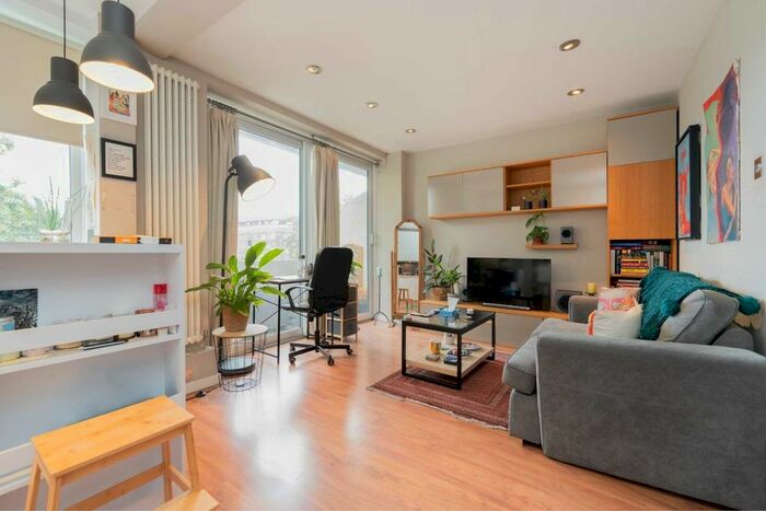 1 Bedroom Flat To Rent In Maida Vale, London, W9