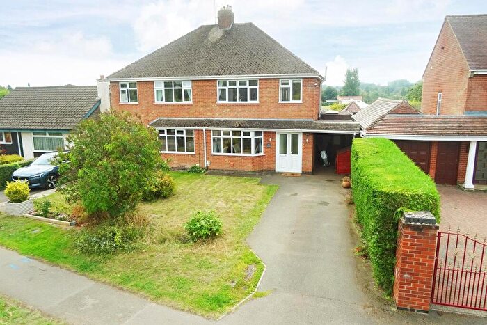 3 Bedroom Semi-Detached House For Sale In Woodmarket, Lutterworth, LE17