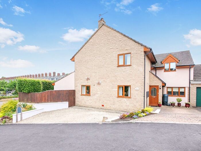 4 Bedroom Detached House For Sale In Horsecastle Lane, Sherborne, DT9