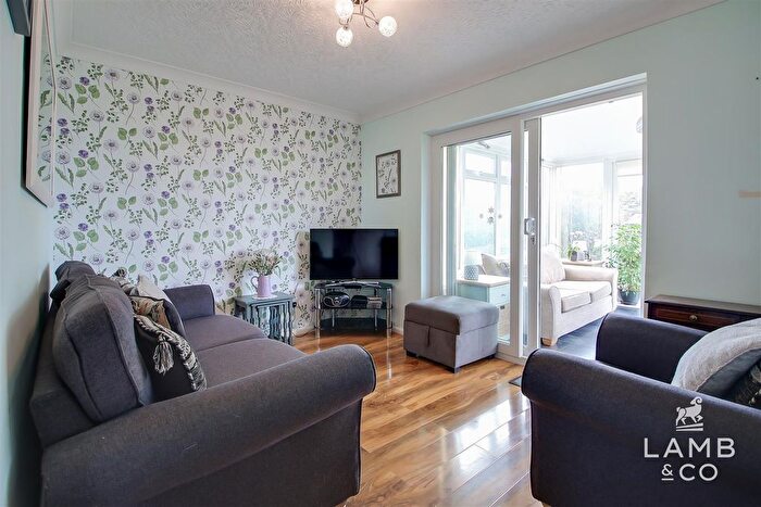 2 Bedroom Semi-Detached Bungalow For Sale In Merrilees Crescent, Holland-On-Sea, Clacton-On-Sea, CO15