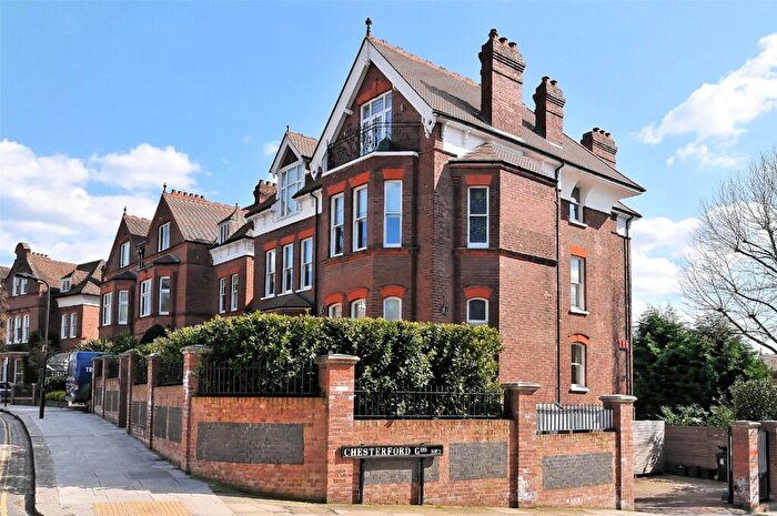 3 Bedroom Apartment To Rent In Redington Road, Hampstead, London, NW3