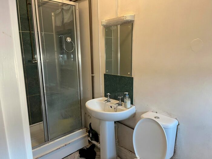 1 Bedroom Property To Rent In Alexandra Road, Newport, NP20