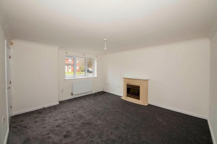 3 Bedroom Semi-Detached House To Rent In Brathay Close, Whitefield, Manchester, M45