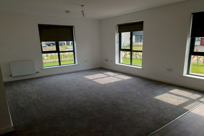 2 Bedroom Flat To Rent In Anderson Fairway, EH39