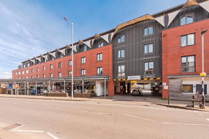 1 Bedroom Flat For Sale In Skypark Road, Bristol, BS3