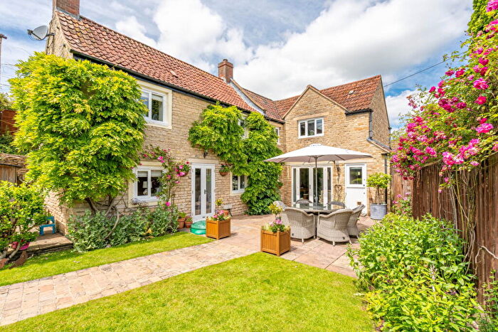 4 Bedroom Detached House For Sale In The Street, Burton, SN14