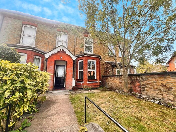 1 Bedroom Terraced House To Rent In Meesons Lane, Grays, RM17