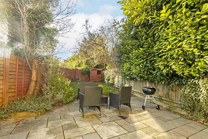 1 Bedroom Flat To Rent In Stockfield Road, London, SW16