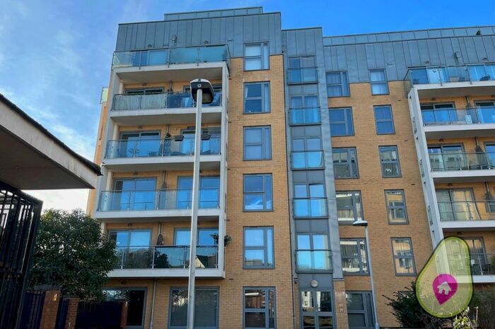 1 Bedroom Flat To Rent In Woolners Way, Stevenage, Hertfordshire, SG1