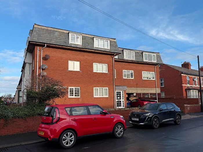 1 Bedroom Flat For Sale In Ashburton Road, Blackpool, Lancashire, FY1