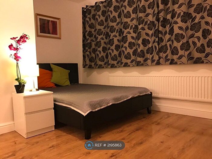 3 Bedroom Terraced House To Rent In Long Lane, Staines-Upon-Thames, TW19