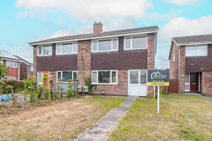 3 Bedroom Semi-Detached House For Sale In Martin Close, Bristol, BS34