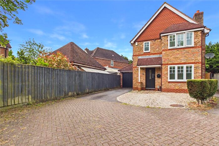 3 Bedroom Detached House For Sale In Mallard Way, Aldermaston, Reading, Berkshire, RG7