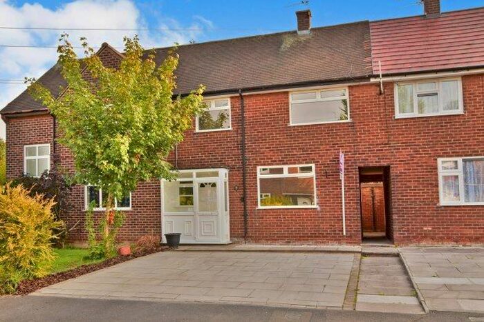 3 Bedroom Property To Rent In Clarke Crescent, Altrincham, WA15