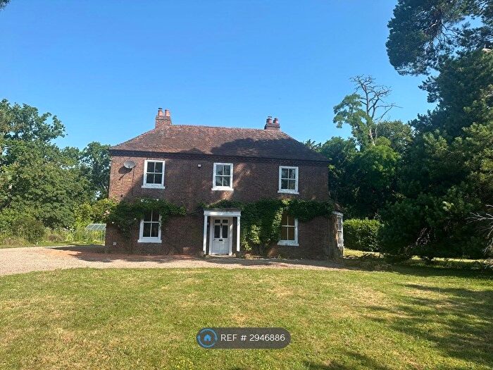 3 Bedroom Detached House To Rent In Spetchley, Worcester, WR5