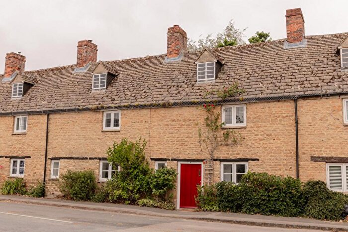 2 Bedroom Terraced House For Sale In The Row, Bletchingdon, OX5