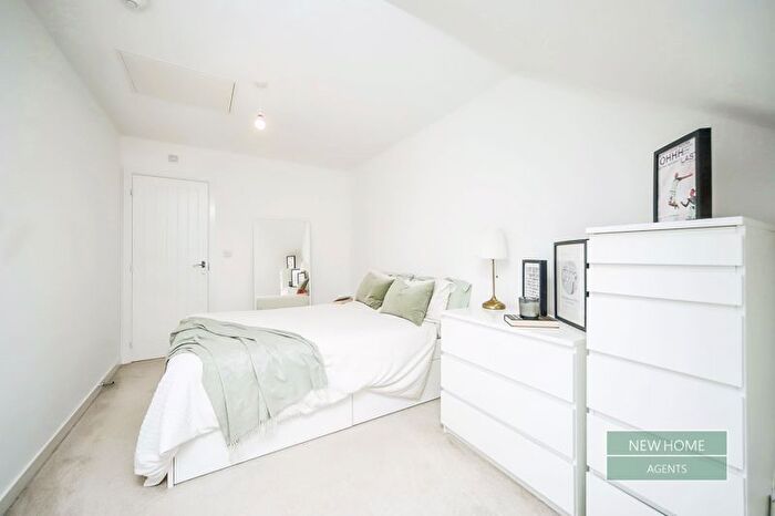 3 Bedroom End Of Terrace House For Sale In Bullion Grove, North Petherton, Bridgwater, TA6