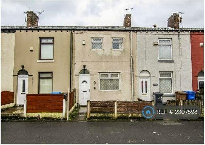 4 Bedroom Terraced House To Rent In Manchester Road, Manchester, M38