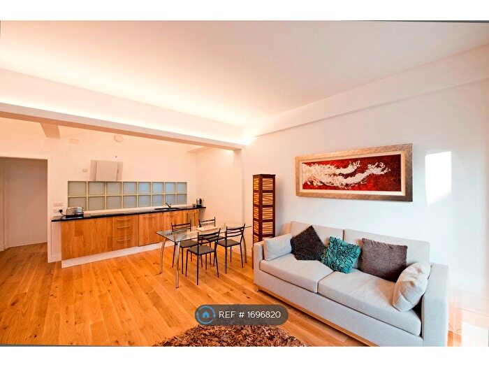 1 Bedroom Flat To Rent In Hartfield Road, Wimbledon, SW19