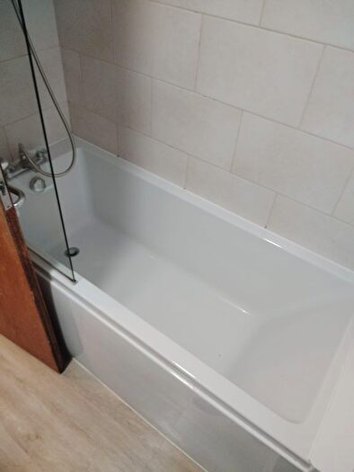 2 Bedroom Flat To Rent In Lindsey Close, Mitcham, CR4