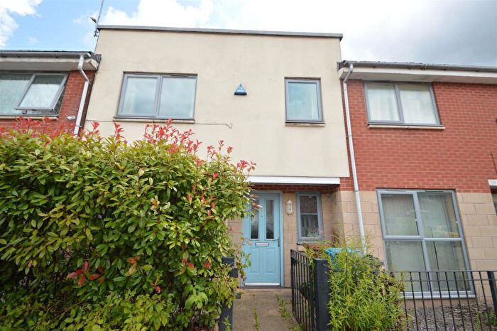 3 Bedroom House To Rent In Barleywood Drive, Manchester, M11
