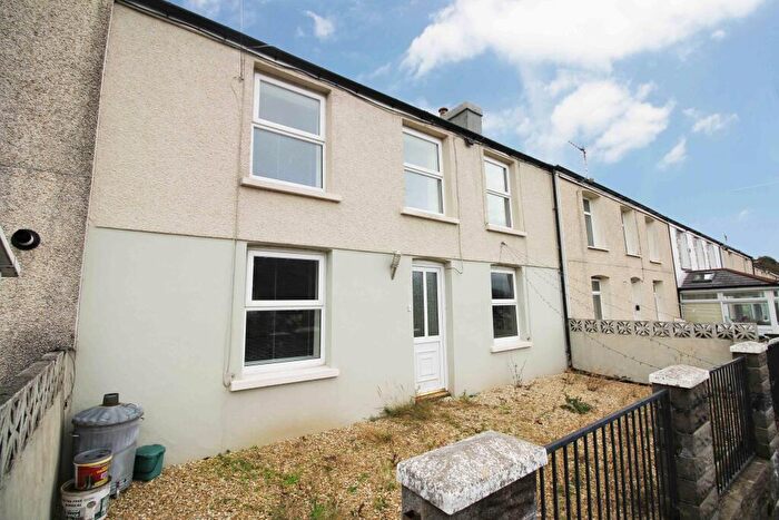 2 Bedroom Terraced House To Rent In Caemawr Terrace, Tonypandy, CF40