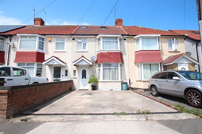 4 Bedroom Terraced House To Rent In Berkeley Road, Uxbridge, Uxbridge, UB10