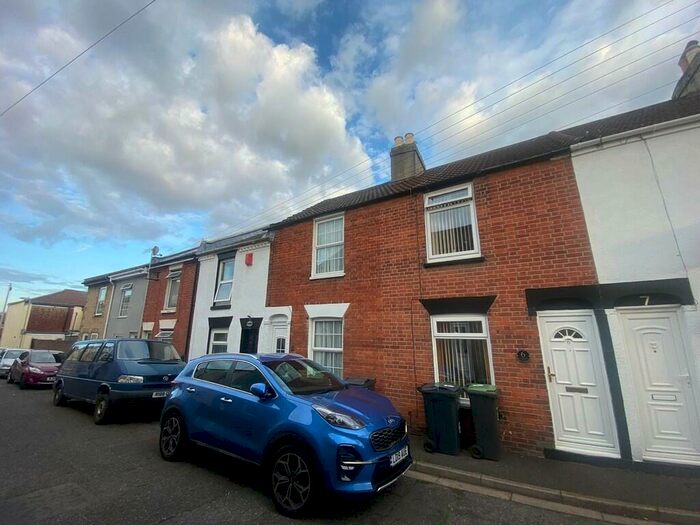 2 Bedroom Terraced House To Rent In Alexandra Street, Gosport, PO12