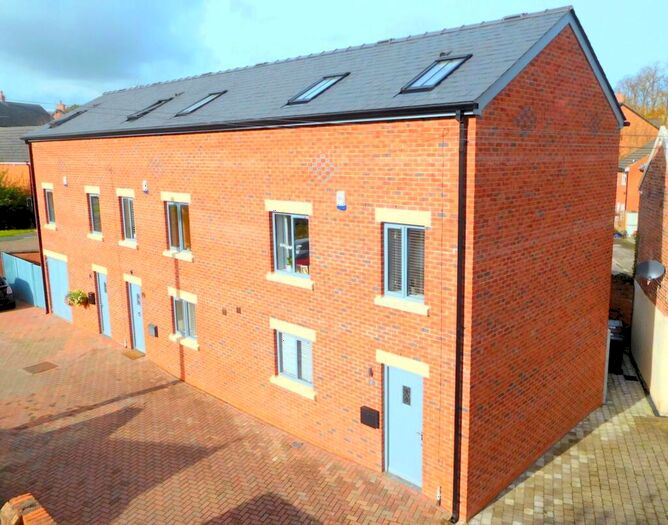 2 Bedroom Terraced House To Rent In Welsh Row Head, Nantwich, CW5