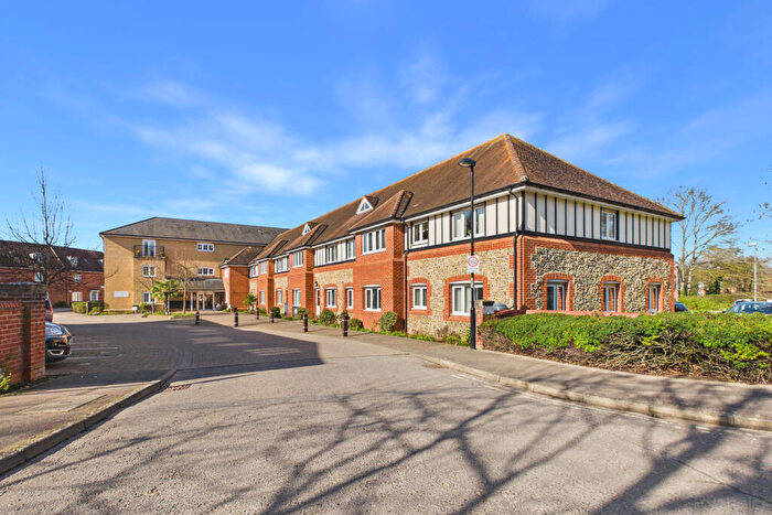 2 Bedroom Flat For Sale In Lydgate Court, Bury St Edmunds, IP33