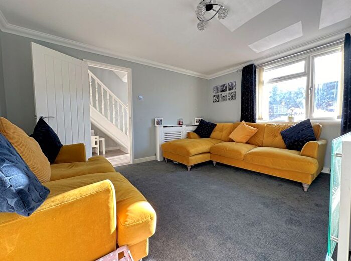 3 Bedroom Terraced House For Sale In Dryden Avenue, Portsmouth, PO6