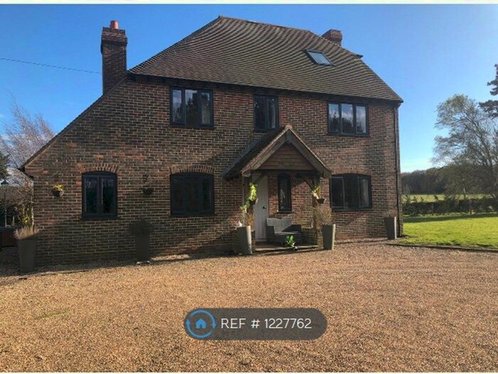 6 Bedroom Detached House To Rent In Denstroude Lane, Denstroude, Canterbury, CT2