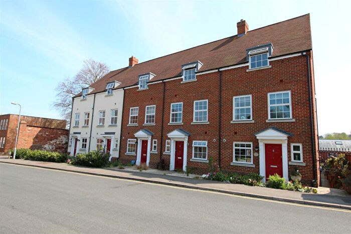 3 Bedroom House To Rent In Kitchen Garden Court, Hitchin, Hertfordshire, SG5